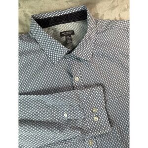 Van Heusen Never Tuck Shirt Mens XXL Blue Geometric Button Down Casual